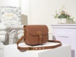 DIOR-BOBBY-BAG-.png