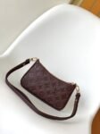 lv-Easy-Pouch.png