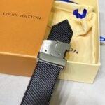 Louis-Vuitton-Reversible-Belt.png